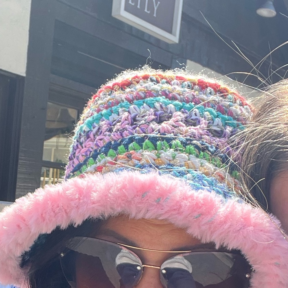 Ultraviolet Hat - Picture 3 of 6